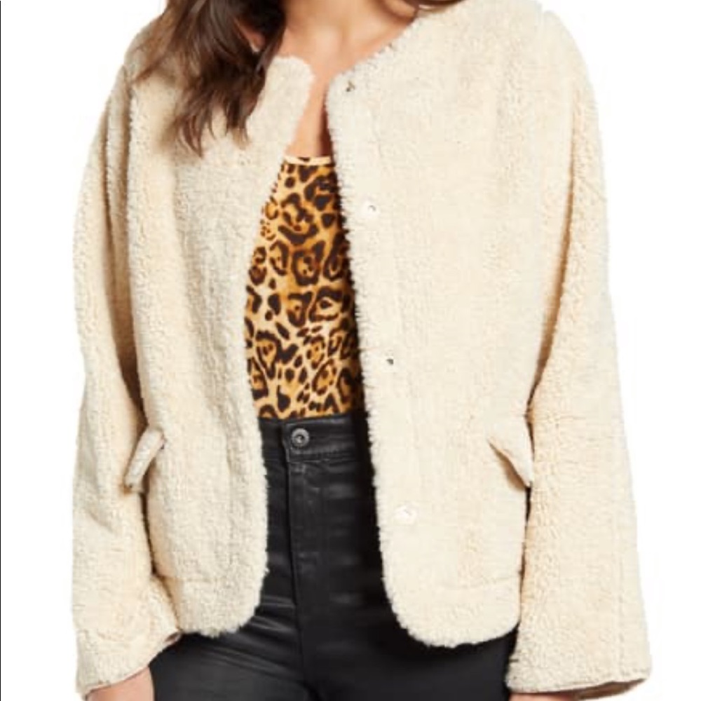 NWT! Sherpa snap jacket